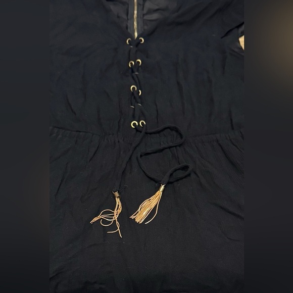 Women’s Black With Gold Accents Bebe Romper - Size Large - Picture 4 of 5